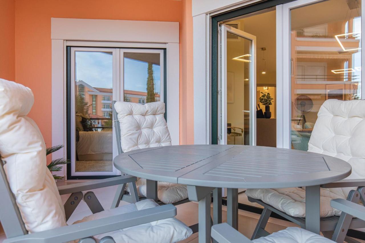 Deluxe 2Bdr Apartment In Carcavelos By Lovelystay Exterior foto