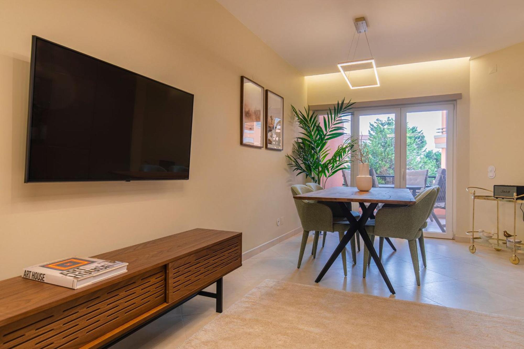 Deluxe 2Bdr Apartment In Carcavelos By Lovelystay Exterior foto
